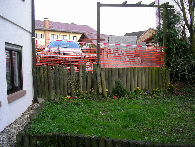 Gartenbau, Landschaftsbau, Hausgarten, Trockenmauern, Sichtschutz, Steingarten, Pflanzungen, Garten-Umgestaltungen, Garten-Neuanlagen, Sitzmauern, Polygonalbeläge, Teich, Terrassen, mediterraner Garten, Baumfällungen, Gartenpflege