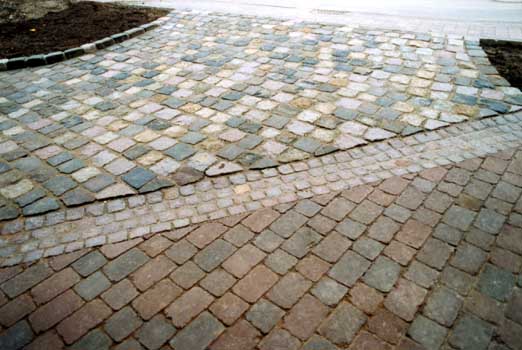 Gartenbau, Landschaftsbau, Hausgarten, Trockenmauern, Sichtschutz, Steingarten, Pflanzungen, Garten-Umgestaltungen, Garten-Neuanlagen, Sitzmauern, Polygonalbeläge, Teich, Terrassen, mediterraner Garten, Baumfällungen, Gartenpflege