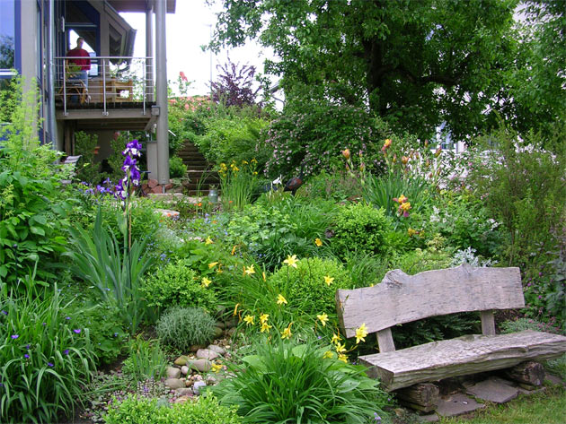 Gartenbau, Landschaftsbau, Hausgarten, Trockenmauern, Sichtschutz, Steingarten, Pflanzungen, Garten-Umgestaltungen, Garten-Neuanlagen, Sitzmauern, Polygonalbelge, Teich, Terrassen, mediterraner Garten, Baumfllungen, Gartenpflege