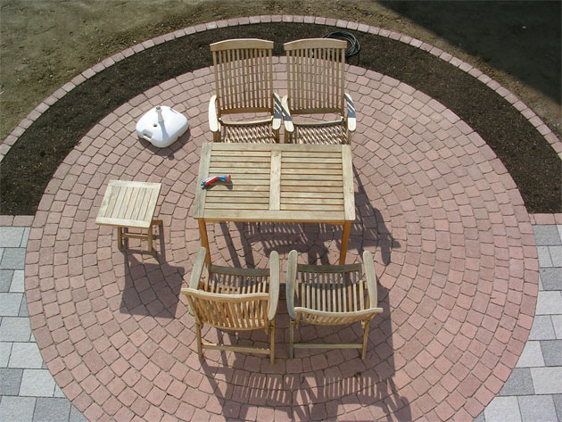 Gartenbau, Landschaftsbau, Hausgarten, Trockenmauern, Sichtschutz, Steingarten, Pflanzungen, Garten-Umgestaltungen, Garten-Neuanlagen, Sitzmauern, Polygonalbelge, Teich, Terrassen, mediterraner Garten, Baumfllungen, Gartenpflege