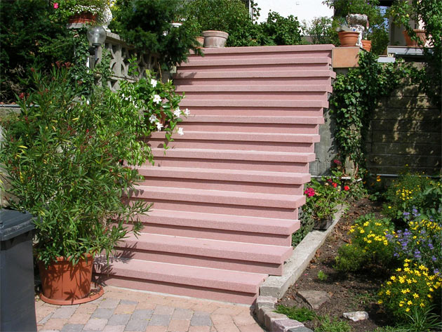 Gartenbau, Landschaftsbau, Hausgarten, Trockenmauern, Sichtschutz, Steingarten, Pflanzungen, Garten-Umgestaltungen, Garten-Neuanlagen, Sitzmauern, Polygonalbelge, Teich, Terrassen, mediterraner Garten, Baumfllungen, Gartenpflege