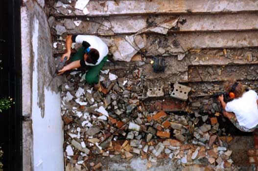 Gartenbau, Landschaftsbau, Hausgarten, Trockenmauern, Sichtschutz, Steingarten, Pflanzungen, Garten-Umgestaltungen, Garten-Neuanlagen, Sitzmauern, Polygonalbelge, Teich, Terrassen, mediterraner Garten, Baumfllungen, Gartenpflege
