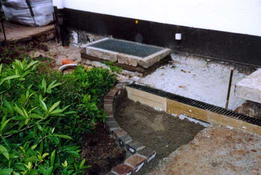 Gartenbau, Landschaftsbau, Hausgarten, Trockenmauern, Sichtschutz, Steingarten, Pflanzungen, Garten-Umgestaltungen, Garten-Neuanlagen, Sitzmauern, Polygonalbelge, Teich, Terrassen, mediterraner Garten, Baumfllungen, Gartenpflege