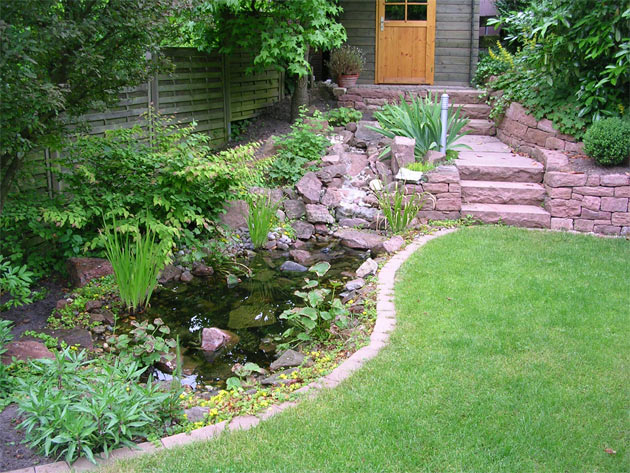 Gartenbau, Landschaftsbau, Hausgarten, Trockenmauern, Sichtschutz, Steingarten, Pflanzungen, Garten-Umgestaltungen, Garten-Neuanlagen, Sitzmauern, Polygonalbelge, Teich, Terrassen, mediterraner Garten, Baumfllungen, Gartenpflege