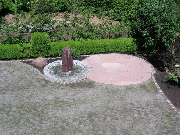 Gartenbau, Landschaftsbau, Hausgarten, Trockenmauern, Sichtschutz, Steingarten, Pflanzungen, Garten-Umgestaltungen, Garten-Neuanlagen, Sitzmauern, Polygonalbelge, Teich, Terrassen, mediterraner Garten, Baumfllungen, Gartenpflege