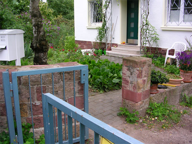 Gartenbau, Landschaftsbau, Hausgarten, Trockenmauern, Sichtschutz, Steingarten, Pflanzungen, Garten-Umgestaltungen, Garten-Neuanlagen, Sitzmauern, Polygonalbelge, Teich, Terrassen, mediterraner Garten, Baumfllungen, Gartenpflege