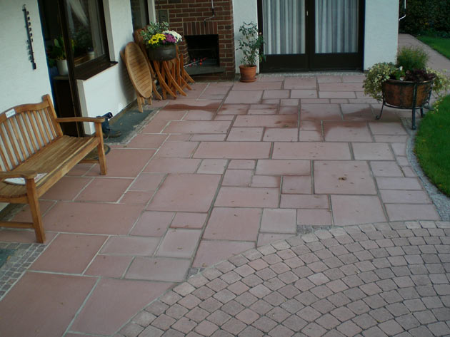 Gartenbau, Landschaftsbau, Hausgarten, Trockenmauern, Sichtschutz, Steingarten, Pflanzungen, Garten-Umgestaltungen, Garten-Neuanlagen, Sitzmauern, Polygonalbeläge, Teich, Terrassen, mediterraner Garten, Baumfällungen, Gartenpflege